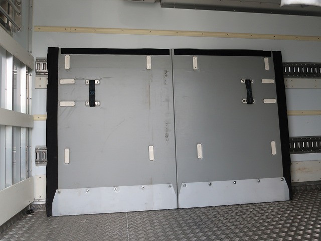 中古トラック 日野冷凍バン ＃8