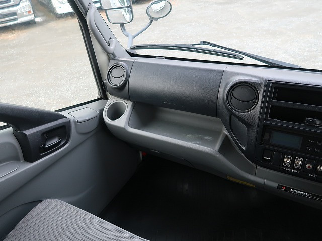 中古トラック 日野冷凍バン ＃14