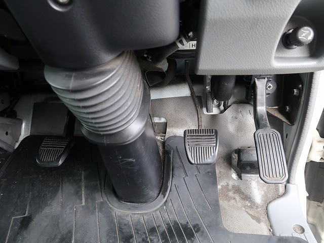 中古トラック 日野冷凍バン ＃23