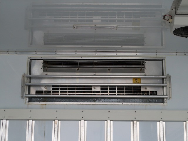 中古トラック 日野冷凍バン ＃7