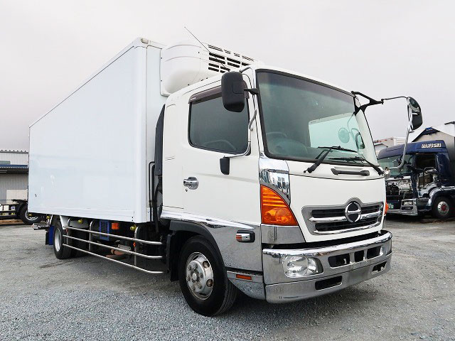 中古トラック 日野冷凍バン ＃2