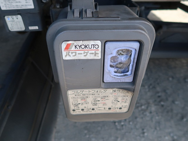 中古トラック 三菱ふそう冷凍ウィング #12