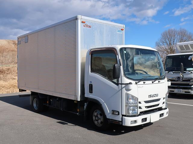 中古トラック いすゞアルミバン ＃2