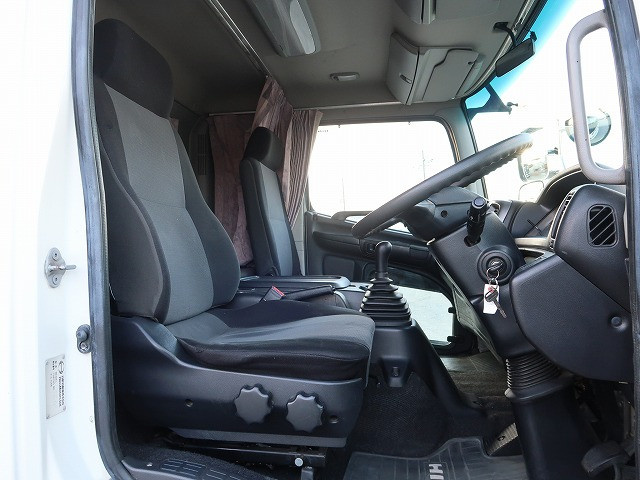 中古トラック 日野クレーン付平ボディ ＃14