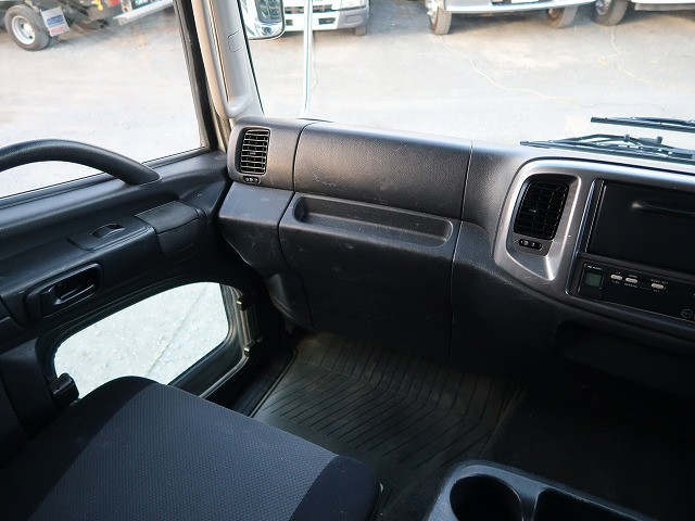 中古トラック 日野クレーン付平ボディ #15