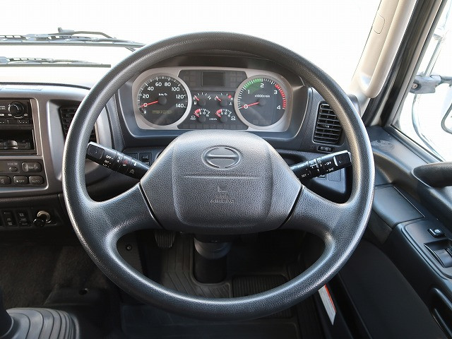 中古トラック 日野クレーン付平ボディ ＃16