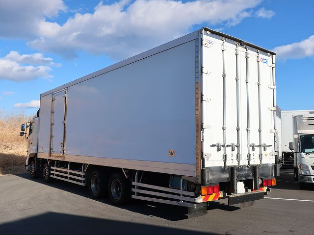 中古トラック 日野冷凍バン ＃4
