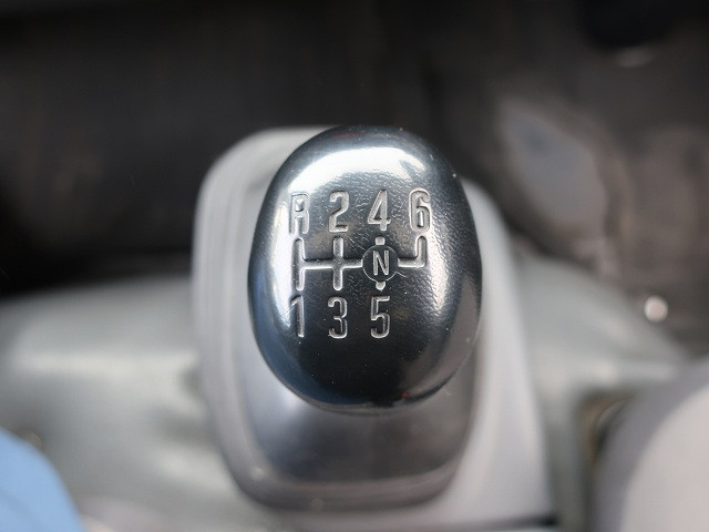 中古トラック いすゞアルミバン ＃16