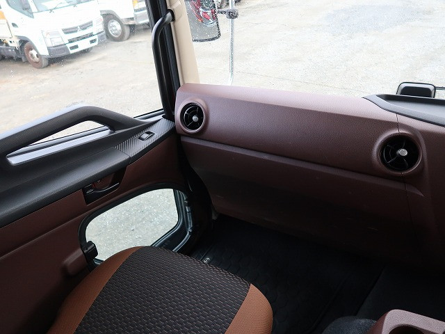 中古トラック 日野アルミウィング ＃16