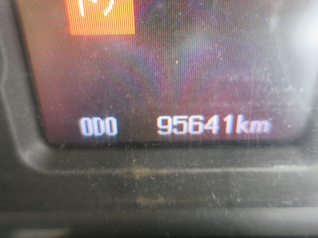 中古トラック 三菱ふそうクレーン付セルフローダー ＃16