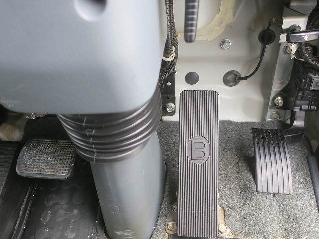 中古トラック 三菱ふそうクレーン付セルフローダー ＃21