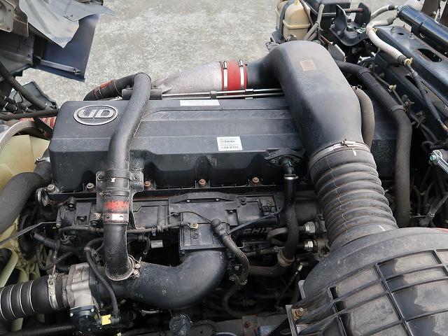 中古トラック UDトラックストラクタヘッド ＃11