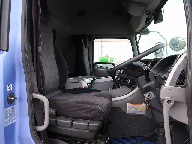 中古トラック UDトラックストラクタヘッド ＃14