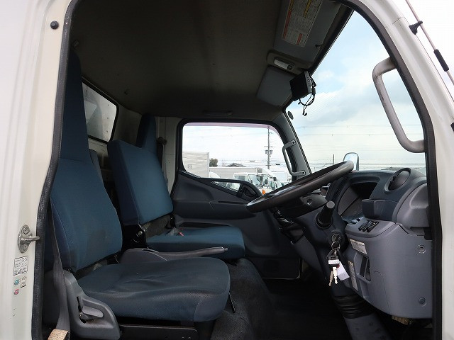 中古トラック 三菱ふそうアルミバン ＃13