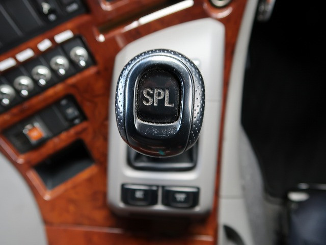 中古トラック UDトラックストラクタヘッド ＃17