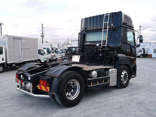 中古トラック UDトラックストラクタヘッド ＃3