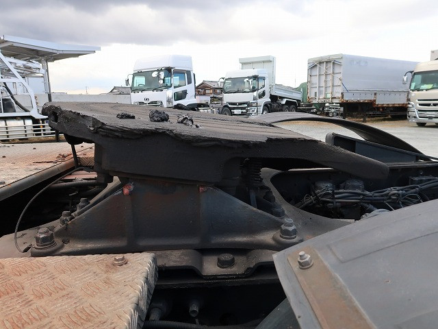 中古トラック UDトラックストラクタヘッド ＃6