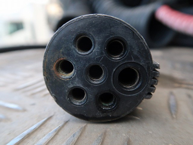 中古トラック UDトラックストラクタヘッド ＃9