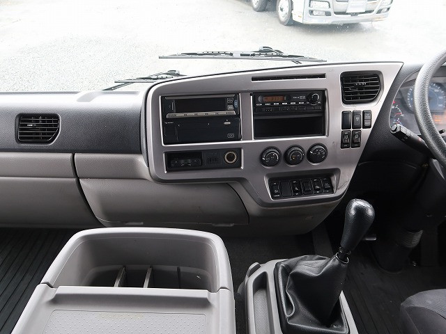 中古トラック UDトラックスアルミバン #13