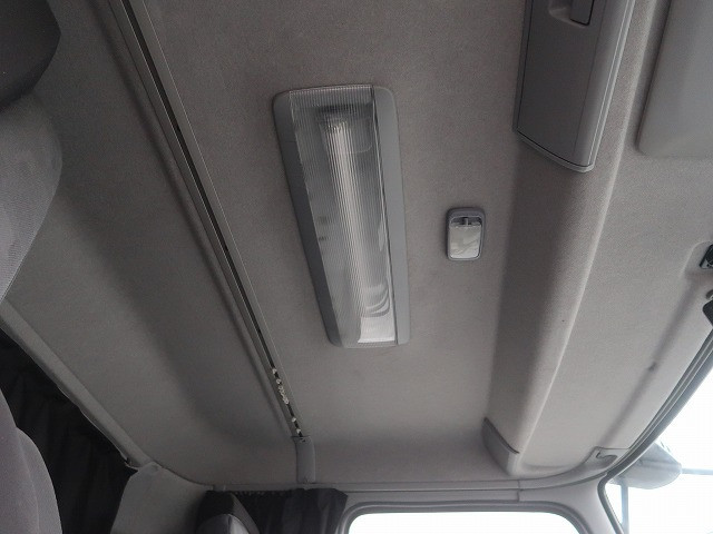 中古トラック UDトラックスアルミバン ＃24