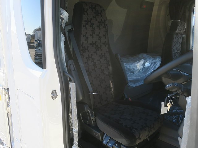 中古トラック スカニアアルミウィング ＃13