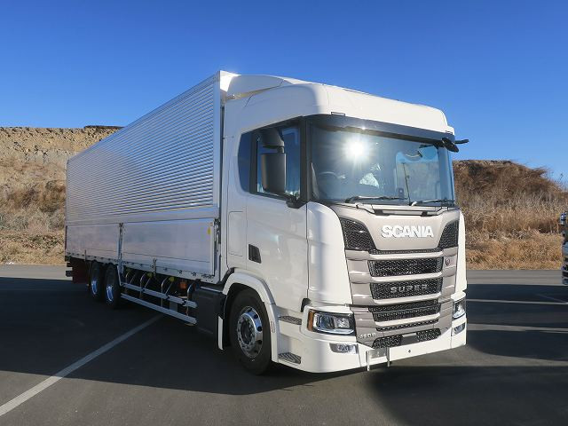 中古トラック スカニアアルミウィング ＃2