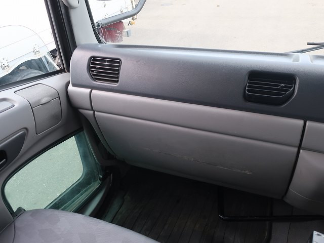 中古トラック UDトラックスコンクリートミキサー車 ＃15