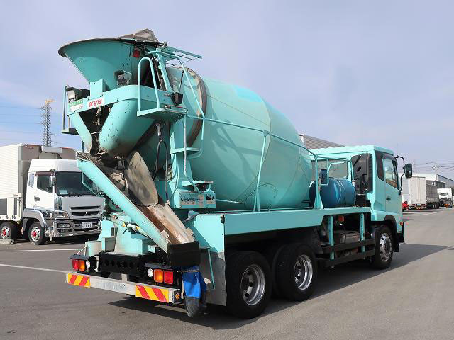 中古トラック UDトラックスコンクリートミキサー車 ＃3