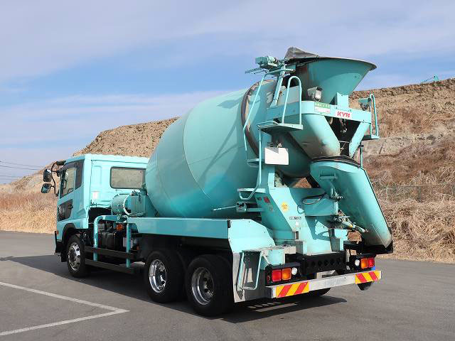 中古トラック UDトラックスコンクリートミキサー車 ＃4