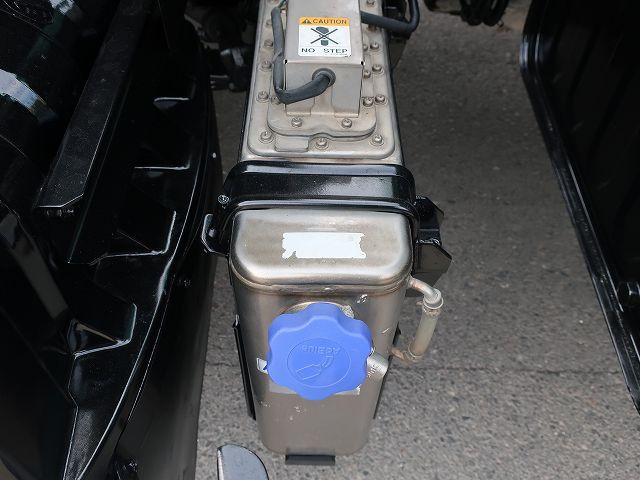 中古トラック UDトラックスコンクリートミキサー車 ＃10