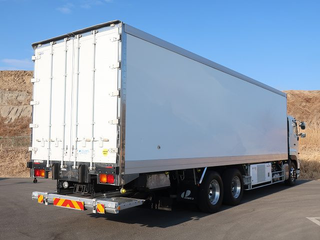 中古トラック 日野冷凍バン ＃3