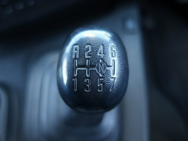 中古トラック 日野冷凍バン ＃19