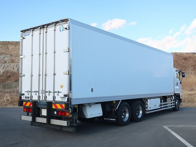 中古トラック 日野冷凍バン ＃3