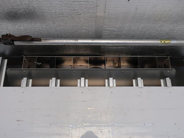 中古トラック 日野冷凍バン ＃7