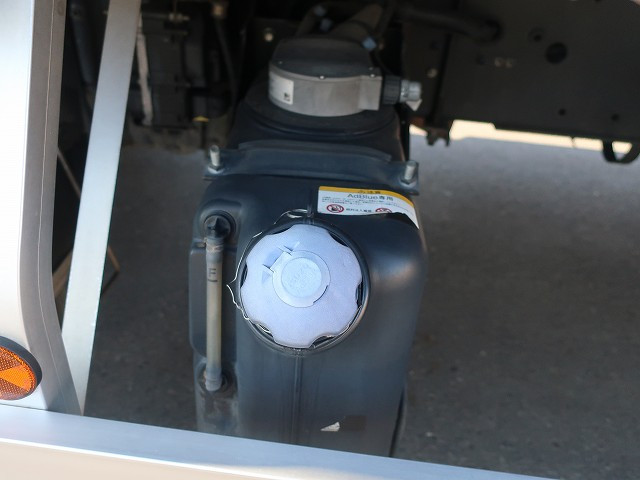 中古トラック 日野冷凍バン ＃9