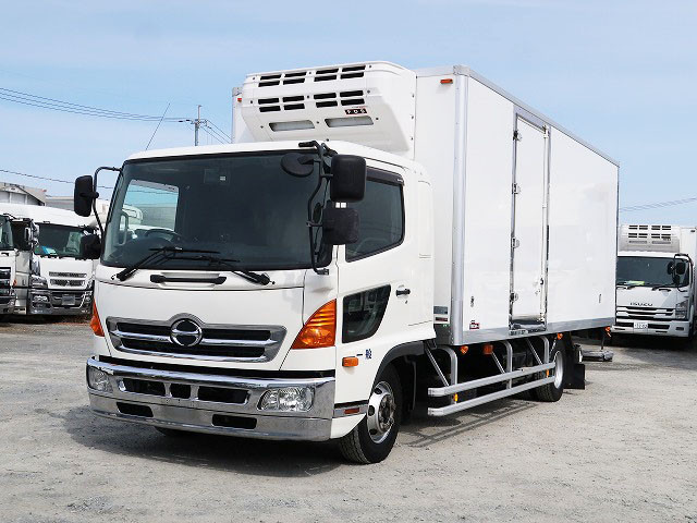 [Vehicles for lease rental only] 2016 Hino Ranger medium-sized refrigerated van, 6200 wide, left side door, storage PG, Denso, low temperature setting of -32 degrees, rear air suspension, Keystone, 240 horsepower