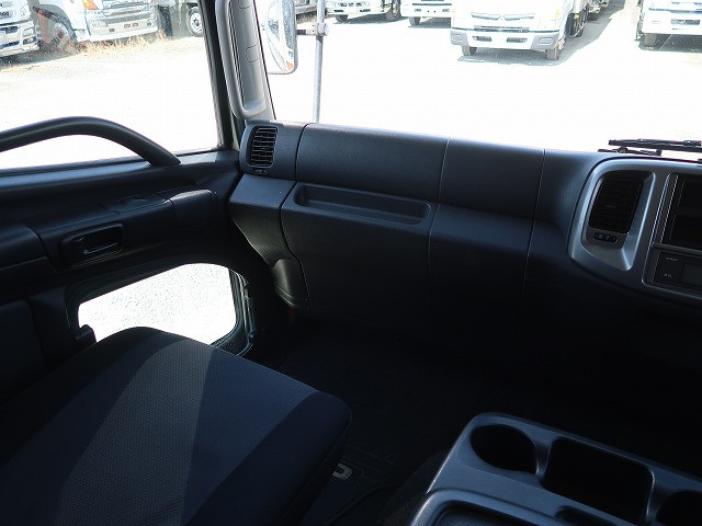 中古トラック 日野冷凍バン ＃14