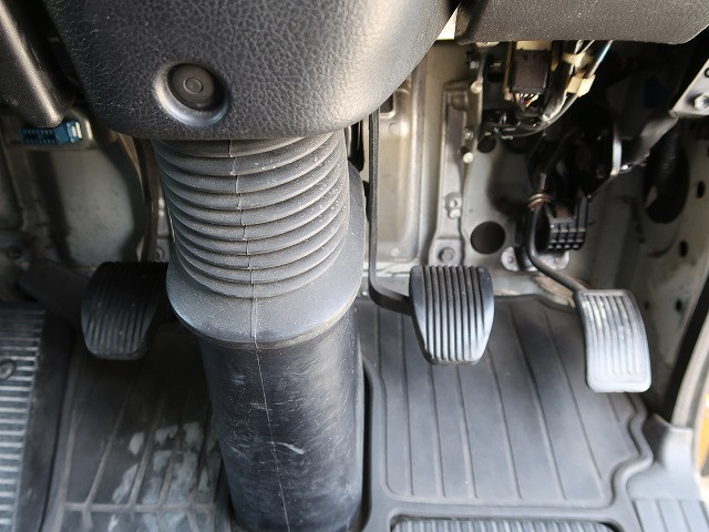 中古トラック 日野冷凍バン ＃22