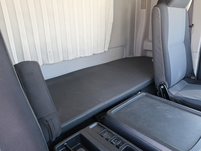 中古トラック 日野冷凍バン ＃23