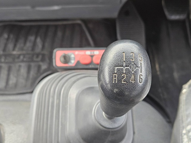 中古トラック いすゞダンプ ＃18