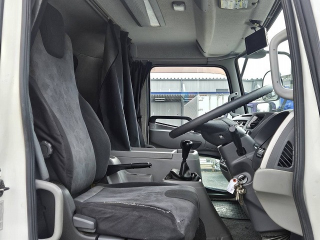 中古トラック UDトラックスアルミバン ＃11