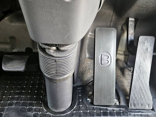 中古トラック UDトラックスアルミバン ＃22