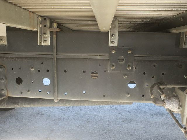 中古トラック UDトラックスアルミバン ＃7