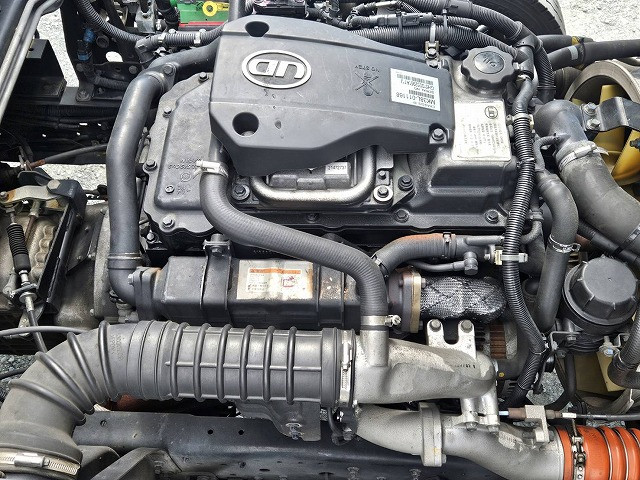 中古トラック UDトラックスアルミバン ＃8