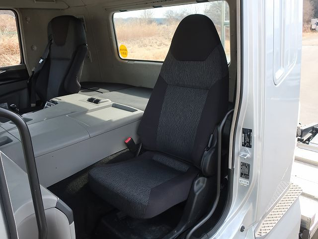 中古トラック 三菱ふそうトラクタヘッド ＃22