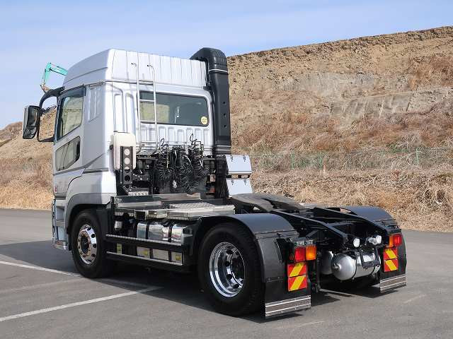 中古トラック 三菱ふそうトラクタヘッド ＃4