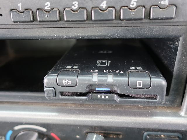 中古トラック 日野深ダンプ ＃18