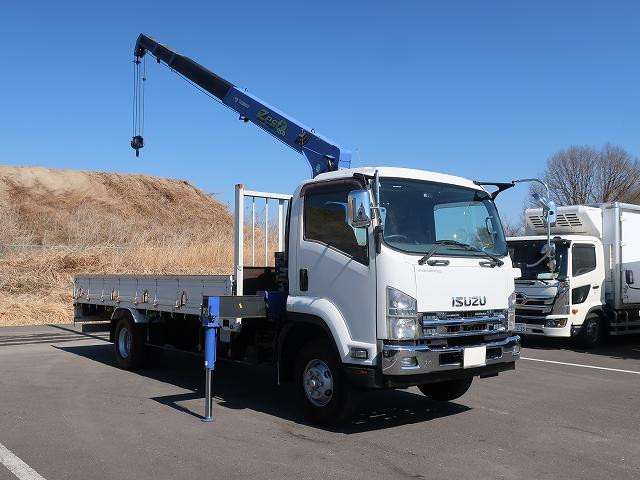 中古トラック いすゞクレーン付平ボディ ＃2