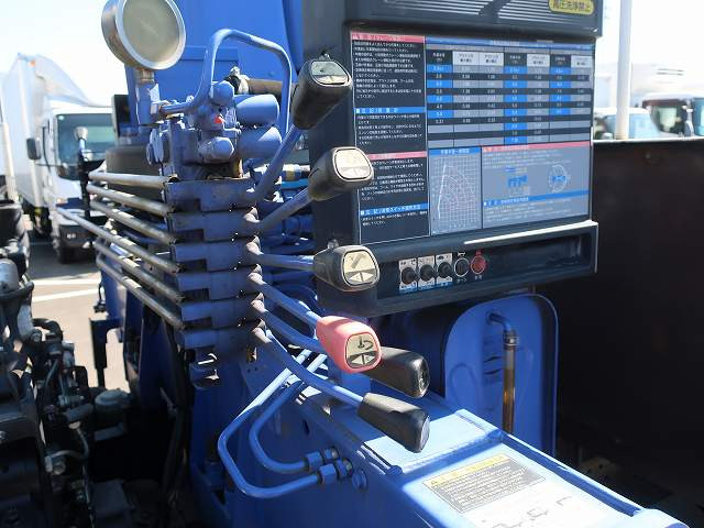 中古トラック いすゞクレーン付平ボディ ＃11