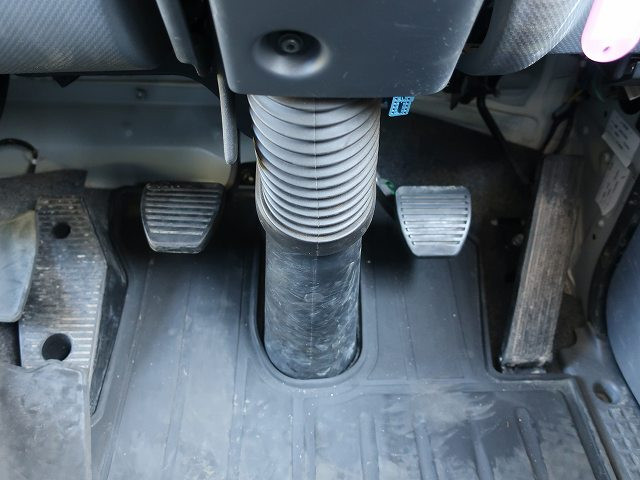 中古トラック いすゞクレーン付平ボディ ＃22